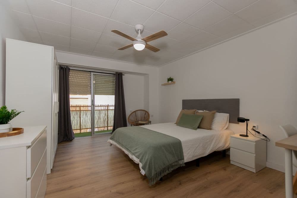 Room in Valencia