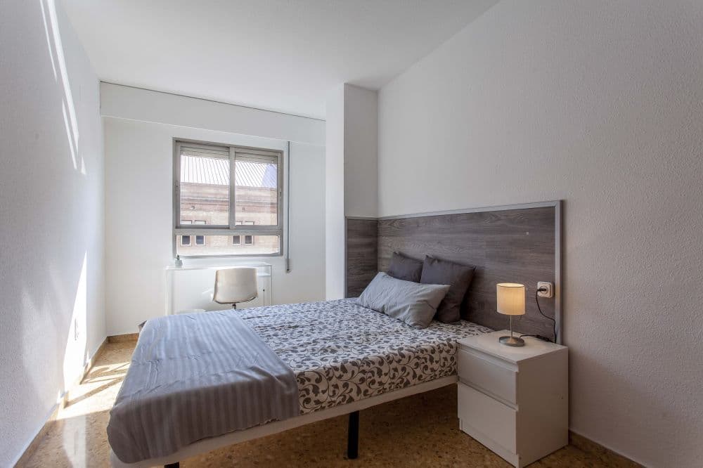 Room in Valencia