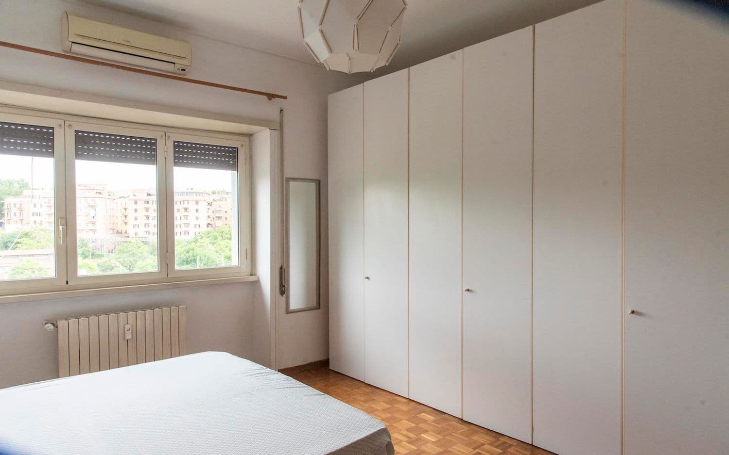Room in Rome