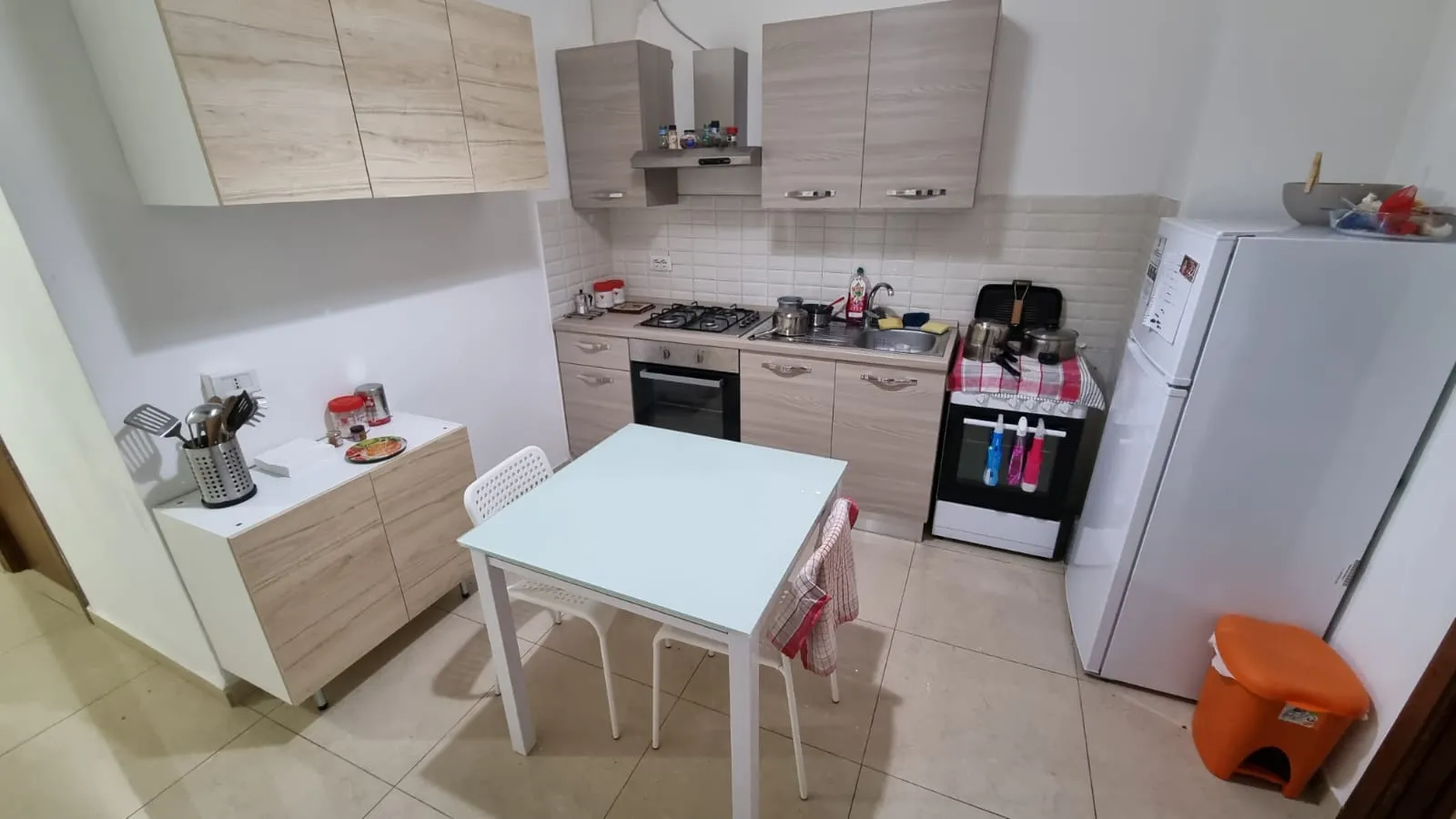 Kitchen 1