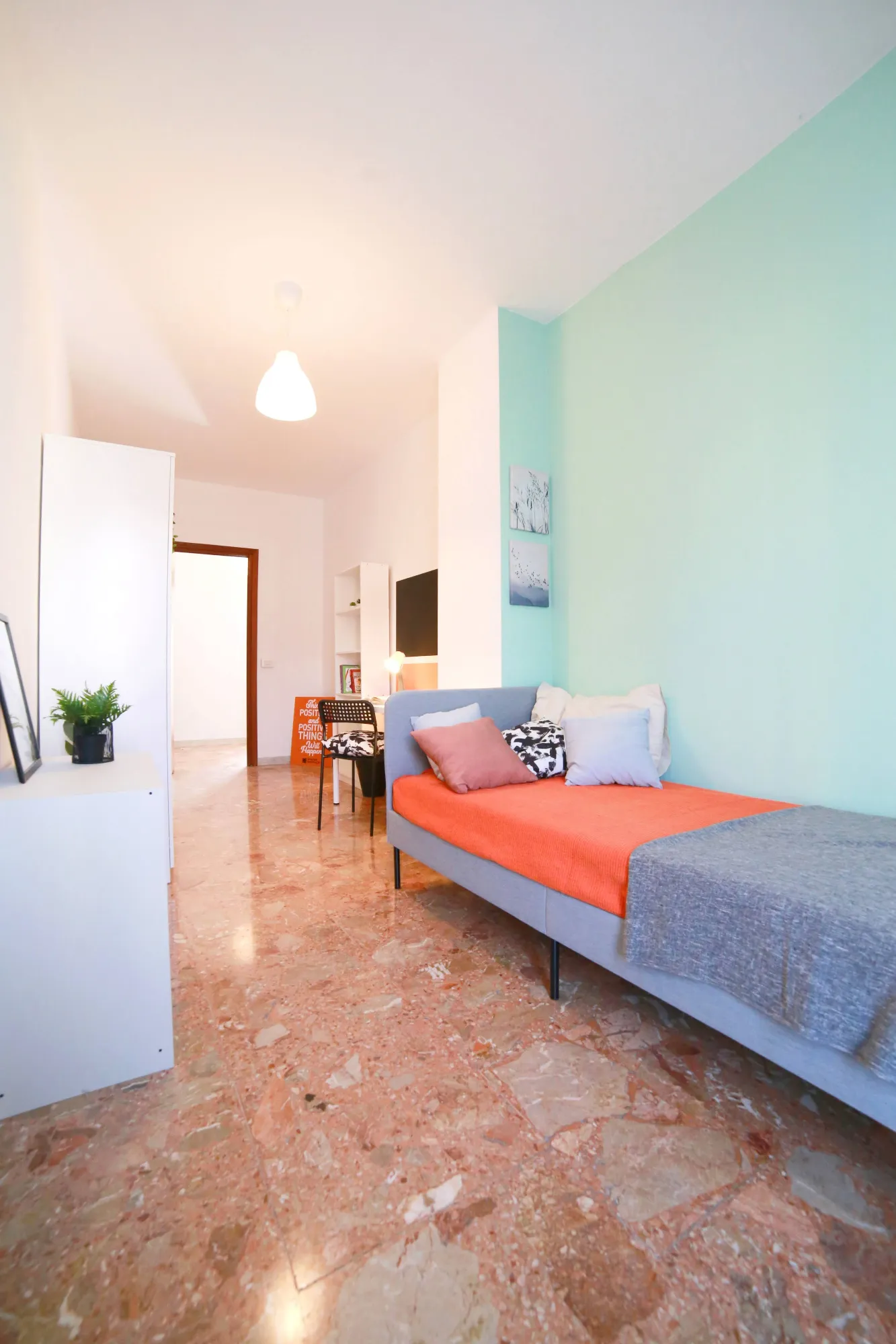 Habitación privada en Lecco photo 2
