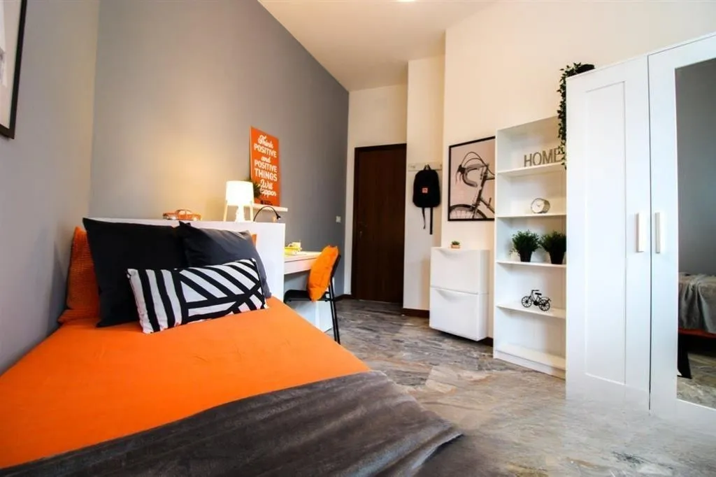 Stanza privata a Bologna photo 2
